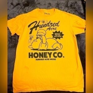 Disney Winnie the Pooh Size Medium